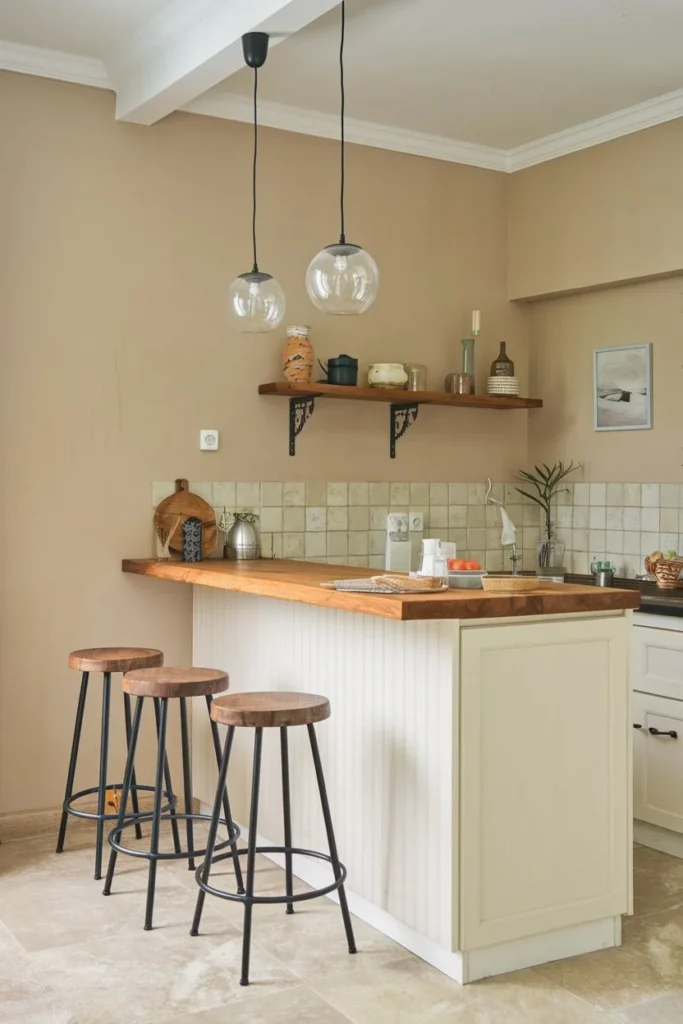 Breakfast Bar with Pendant Lighting-diy breakfast bar ideas