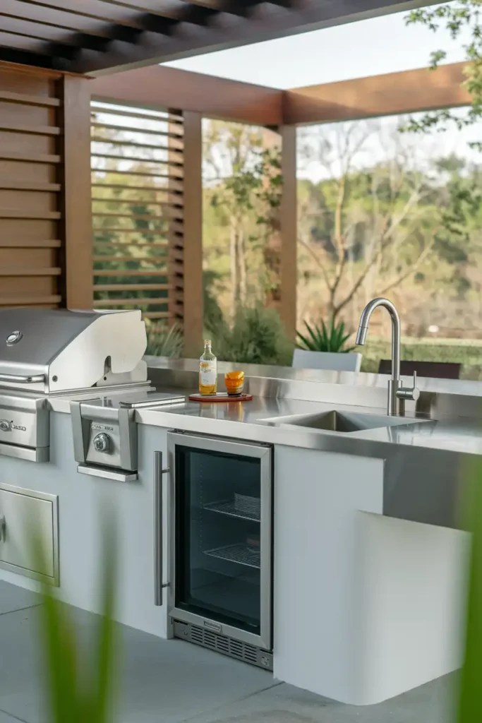 Built-In Cold Storage