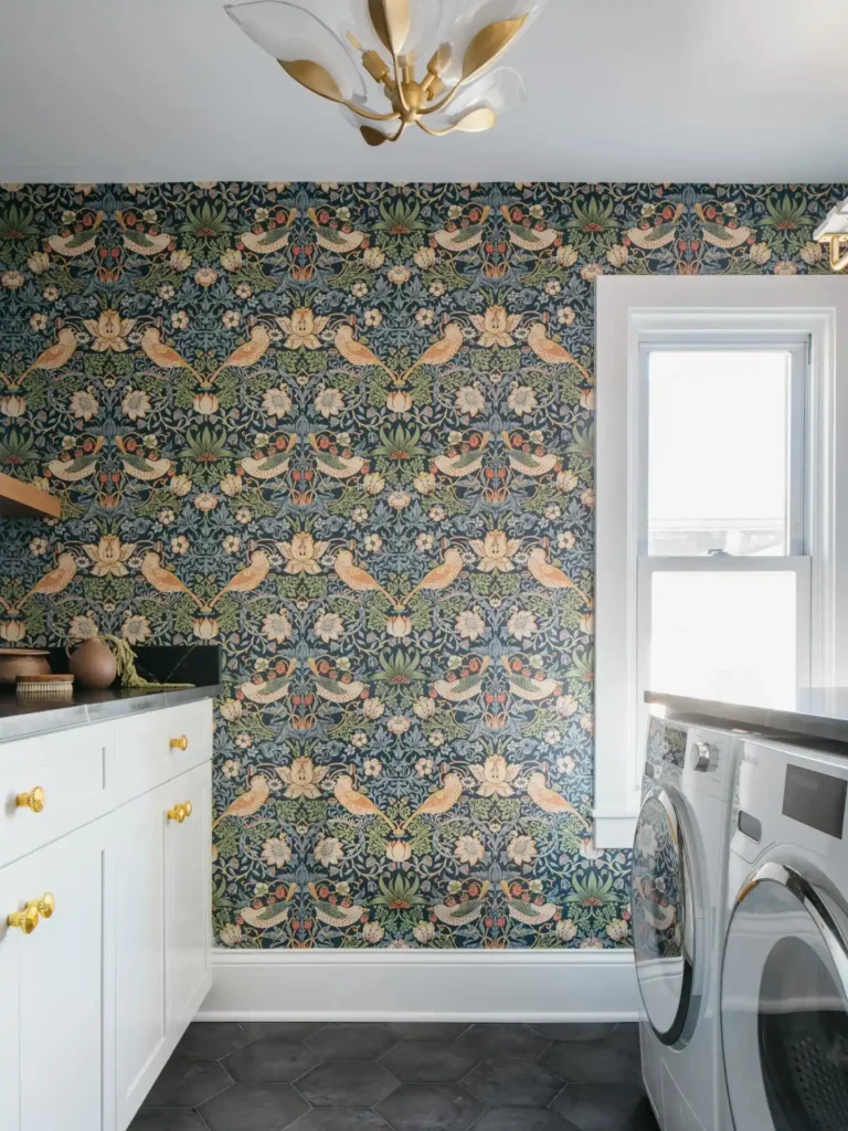 Classic Heritage Print with Timeless Appeal